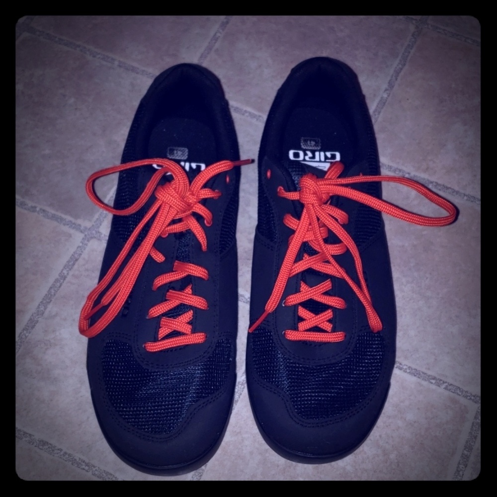 Giro Spinning/Cycling Shoes EUC